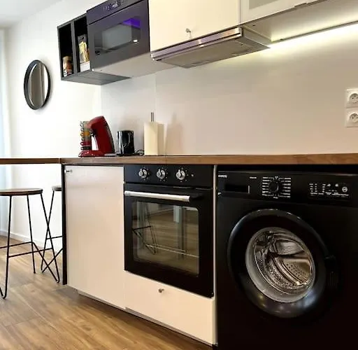 Moderne - Gare - Centre-ville * Le Mans